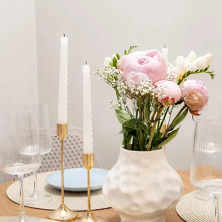 Pearl Apartment